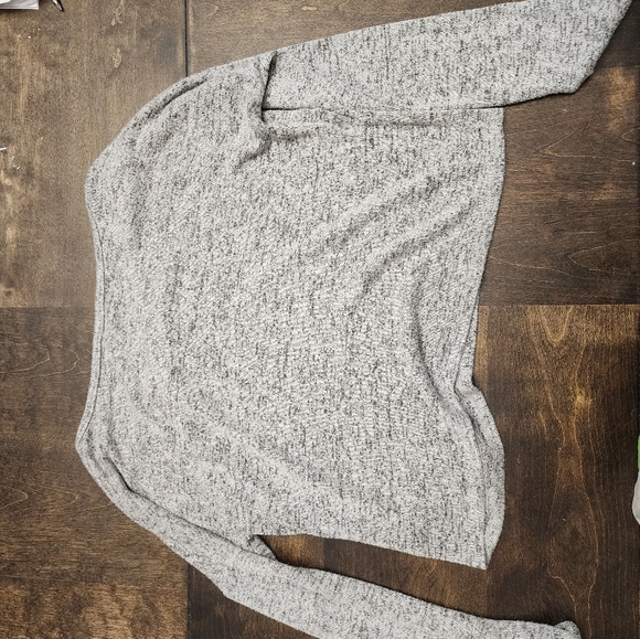 Long sleeve soft shirt - Picture 3 of 3